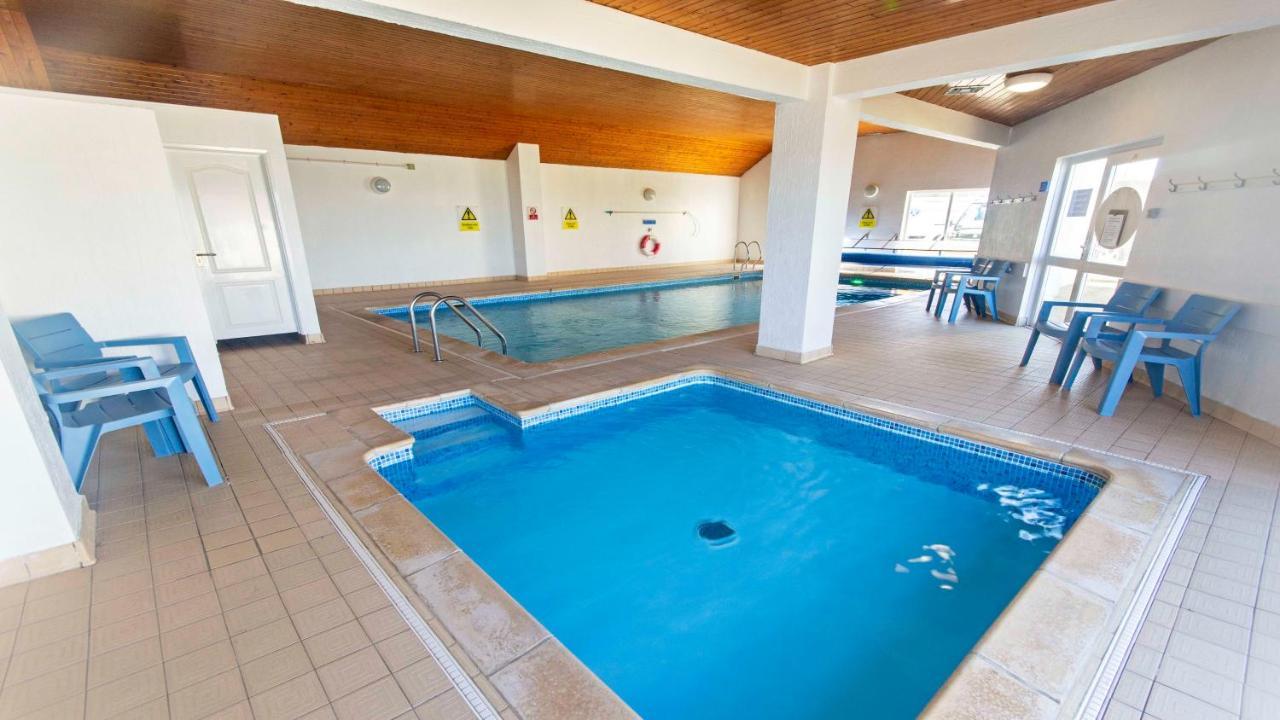 Clifton Court 16 With Indoor Heated Pool & Sea Views